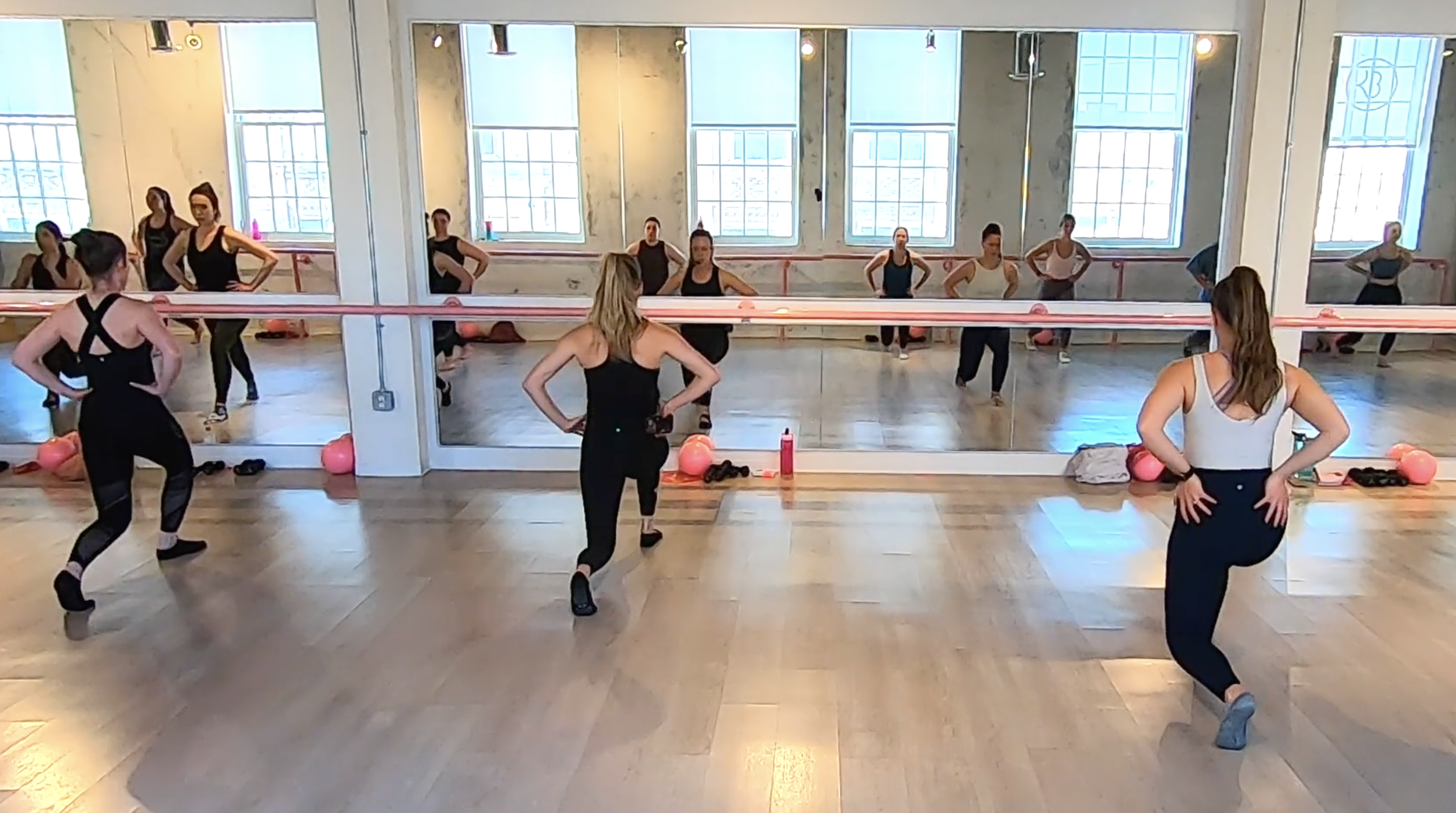 In Studio with Shayna 07.20.22