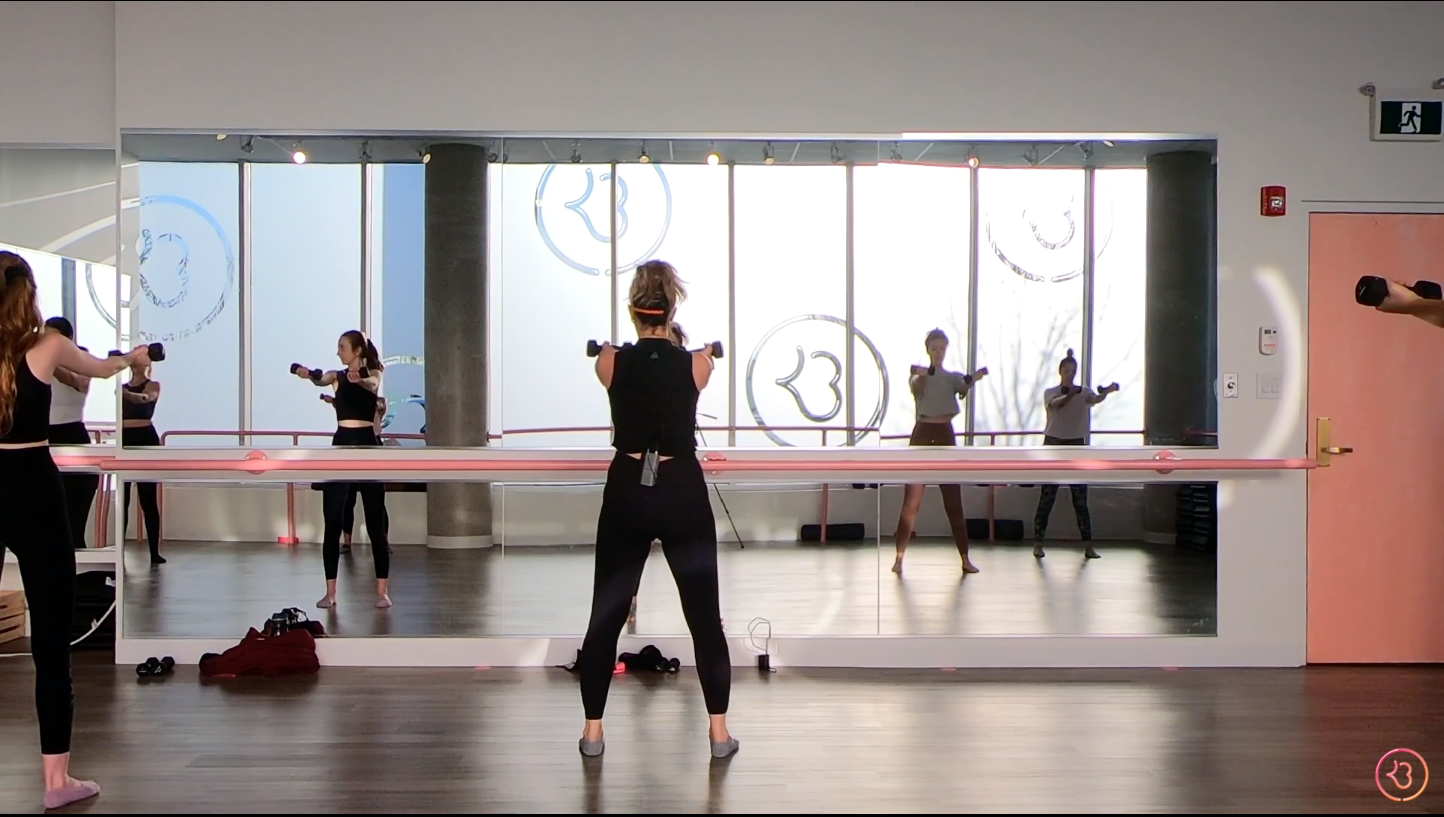 In Studio Standing Work with Steph 01.12.22