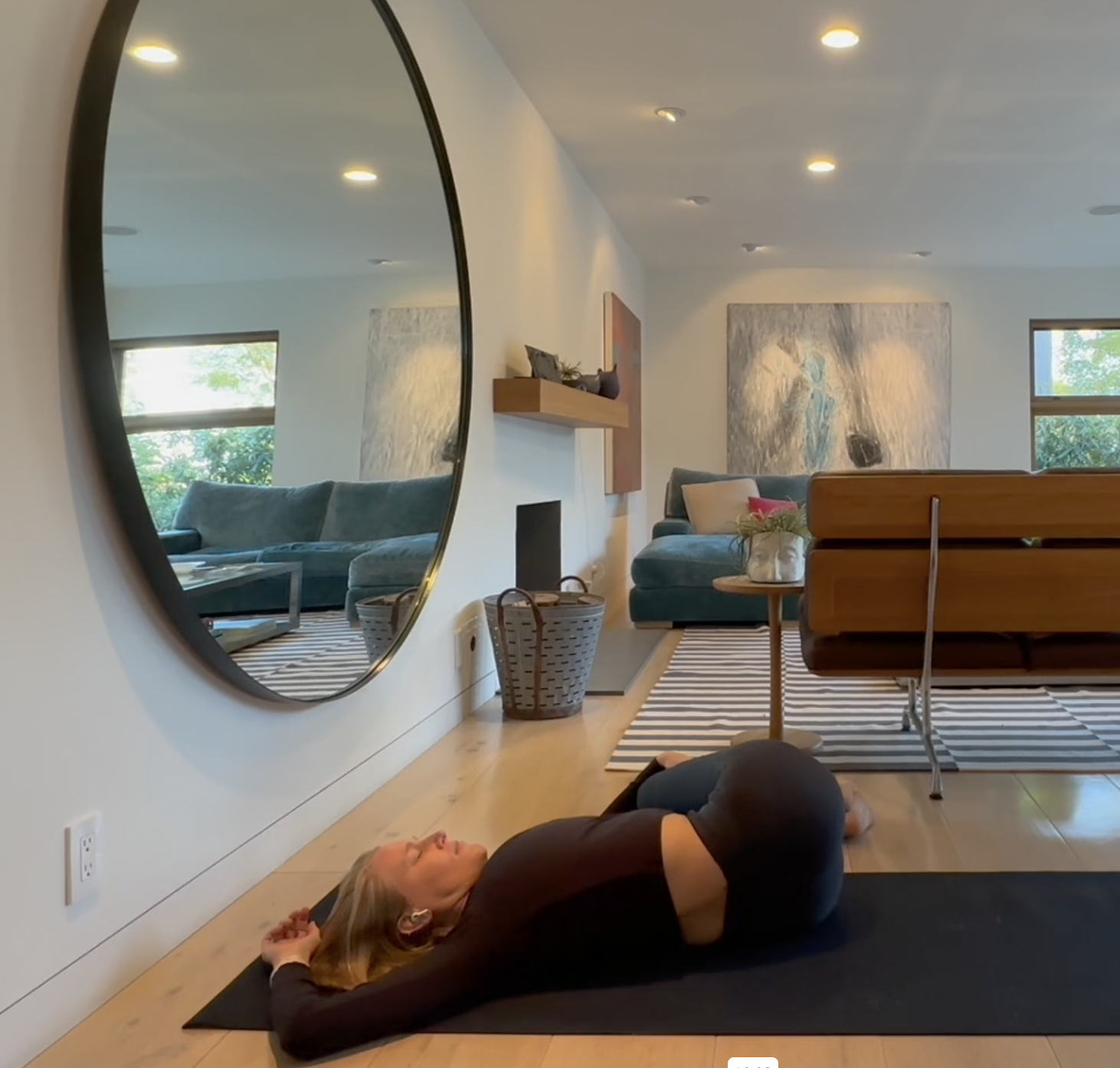 30 Minute Yin 8 - Perfect morning or evening stretch