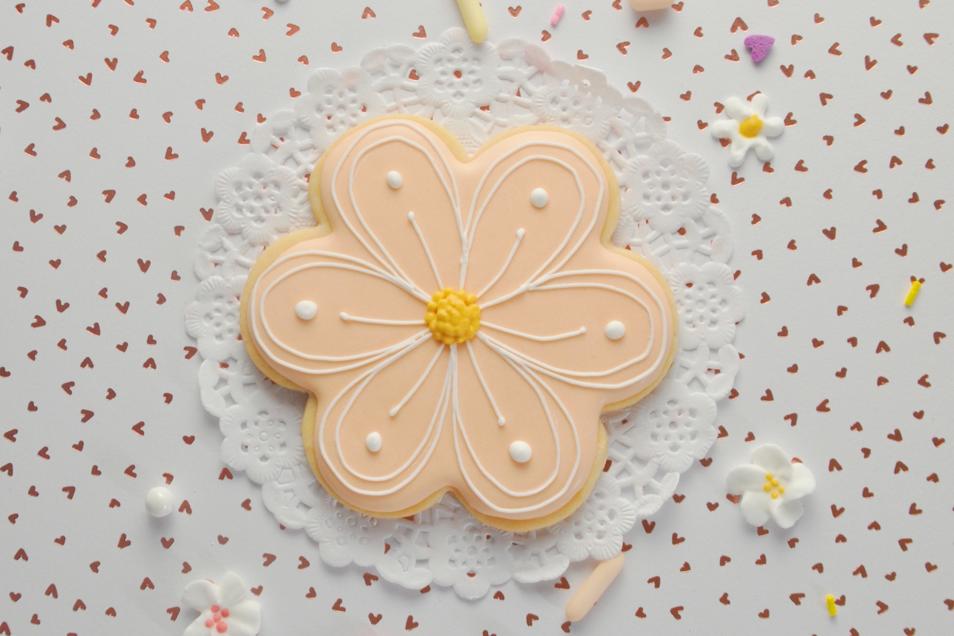 Decorado final galleta flor