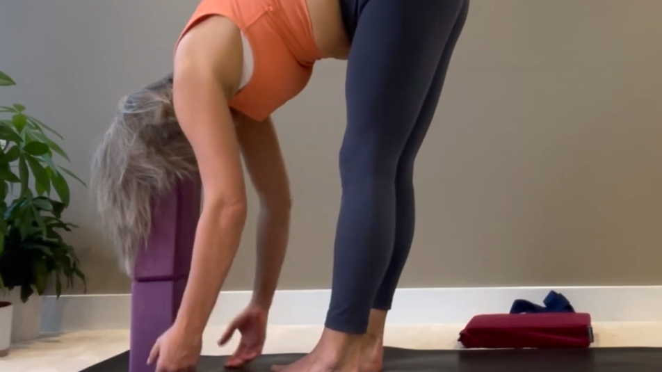 Hatha with Props (60 min)