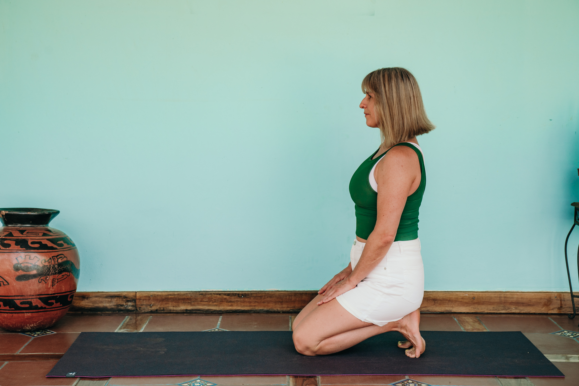 Retreat Day 1: Chill Hatha for Shoulders (50 min)