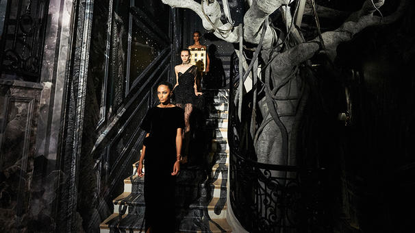 Relive the Dior Autumn-Winter 2019-2020 Haute Couture show