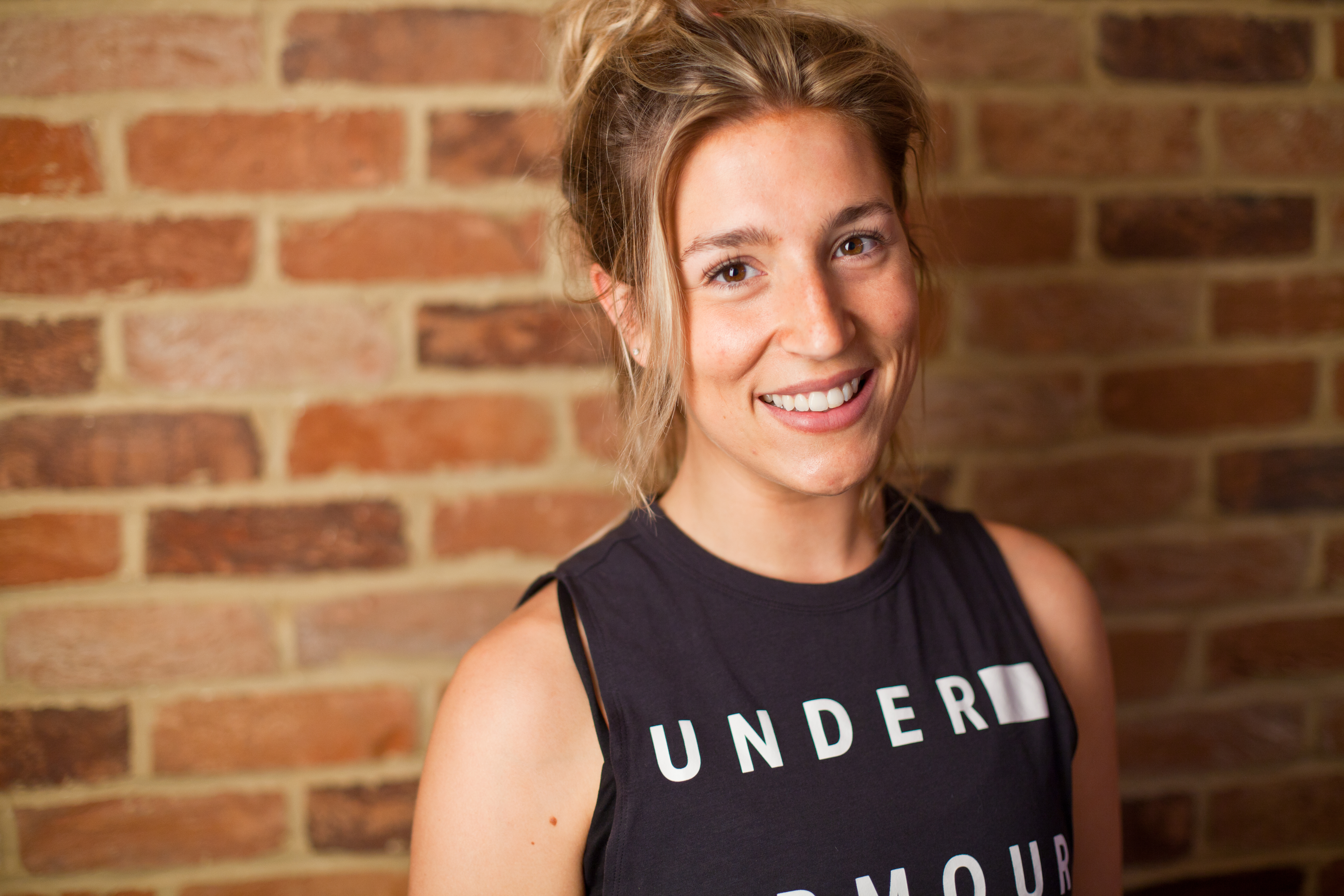 Deep glute engagement 