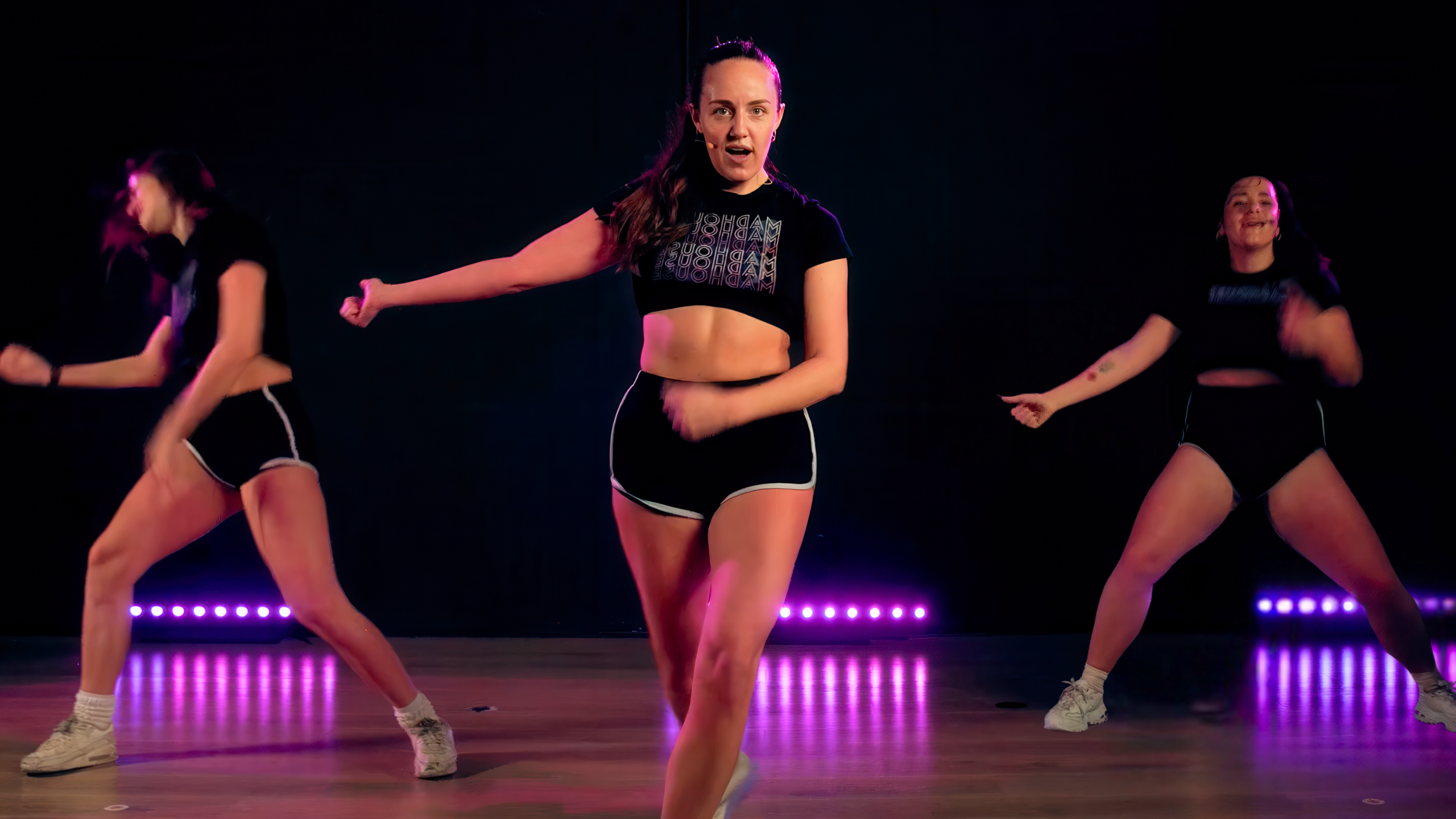 HANNAH VS. MILEY - DC