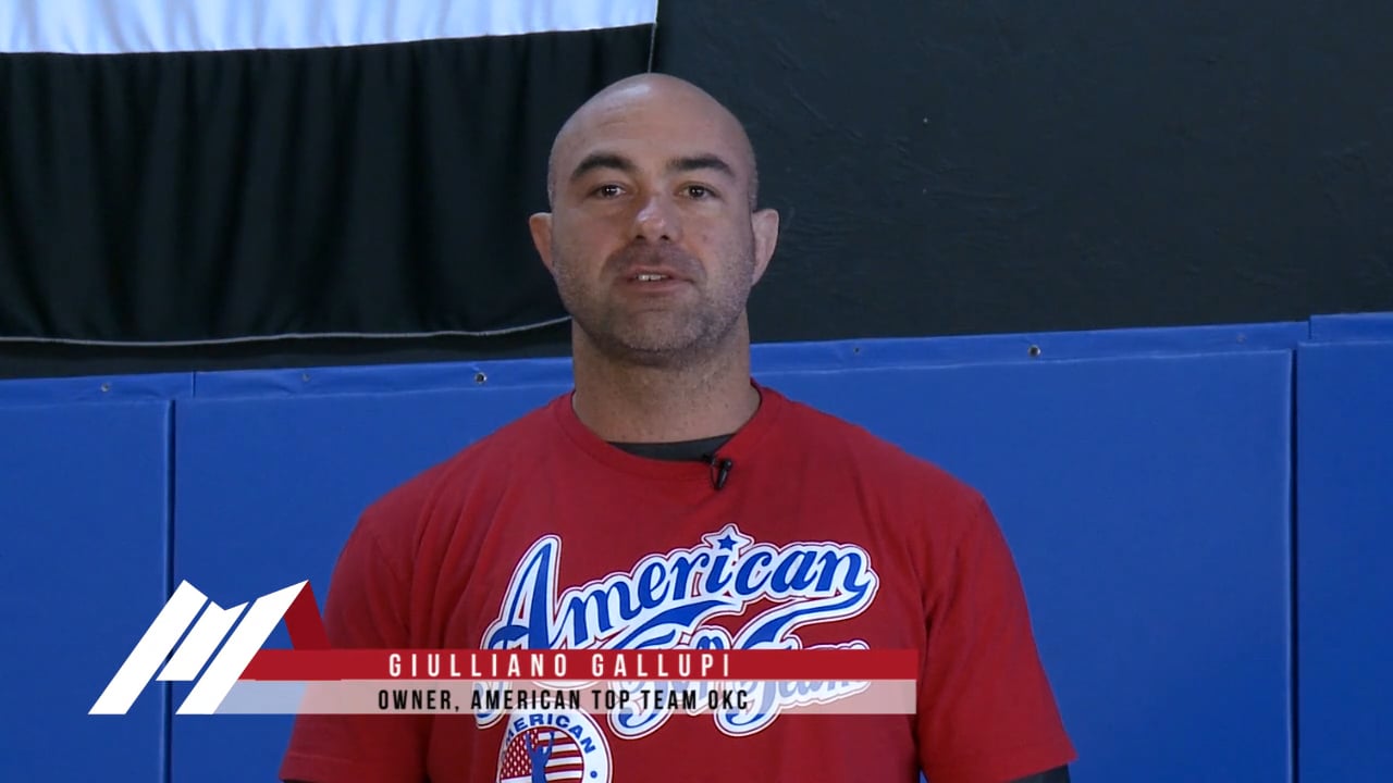 Giulliano Gallupi - Battle Rope Superman Push Up