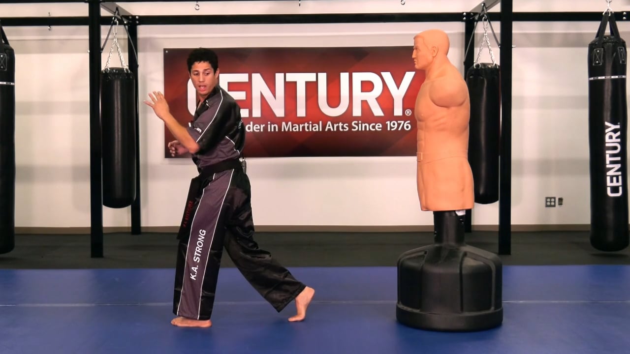 Justin Ortiz - Spinning Back Kick