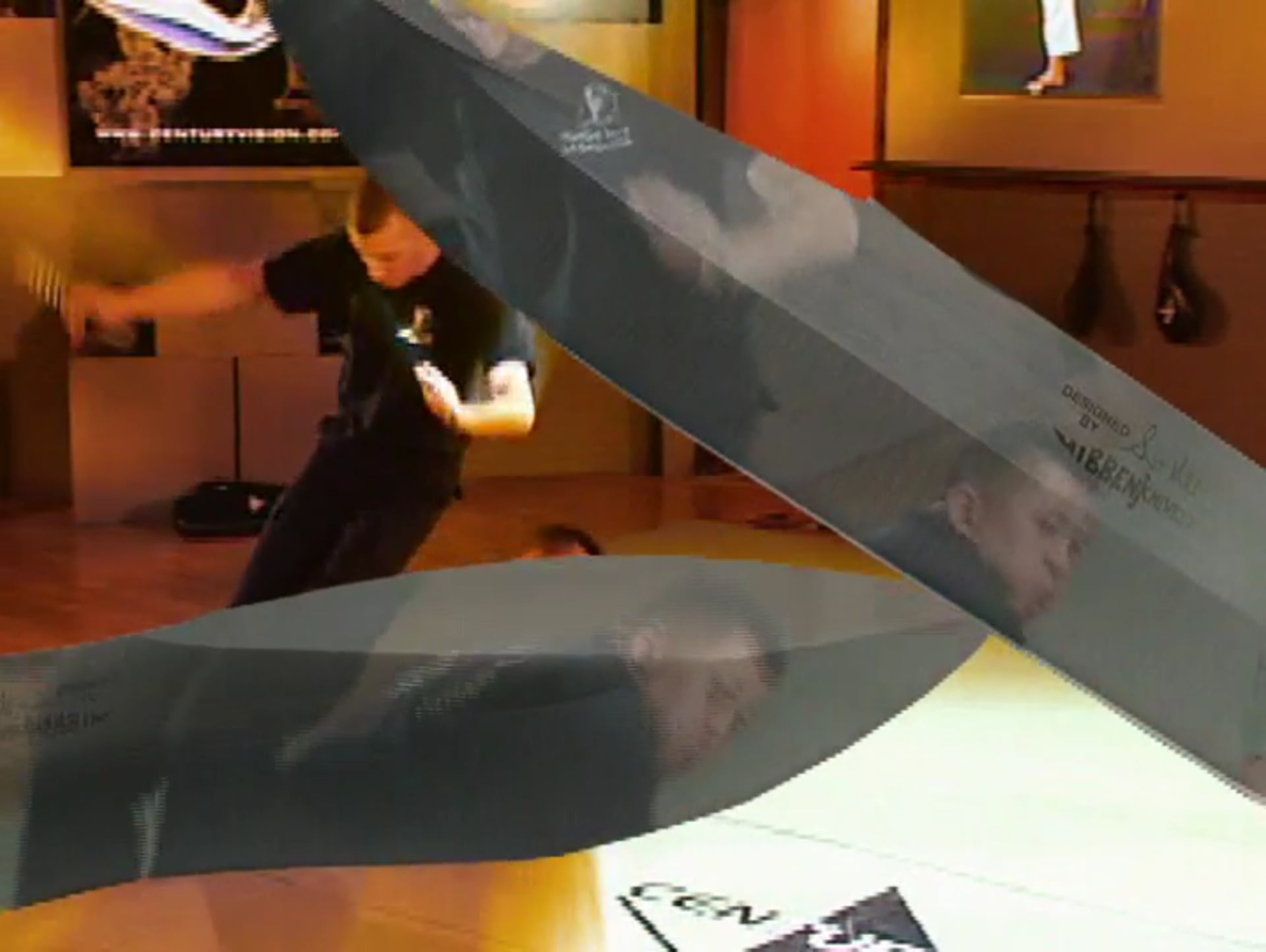 Frank Valencia - Fighting from the Ground