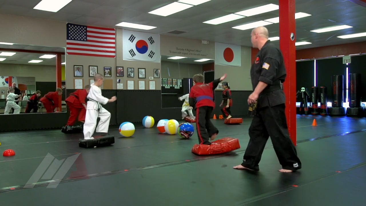 Michael Kramp - Island Dodgeball