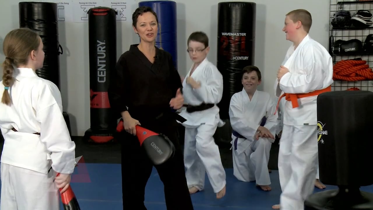 Melody Shuman - Round Kick Battle