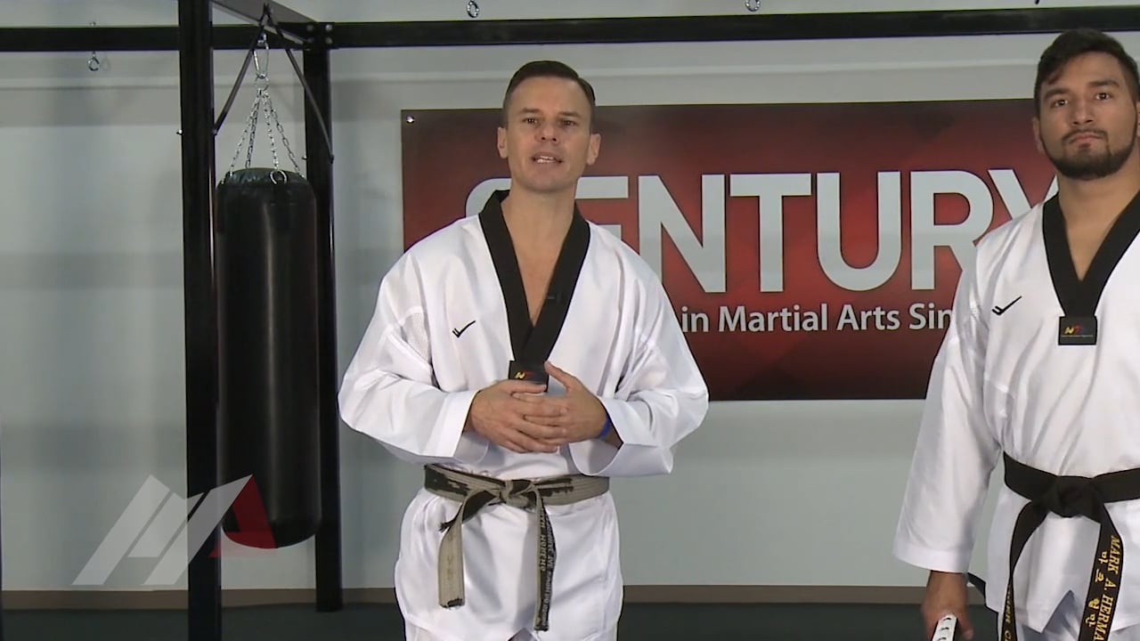 Juan Moreno - Kick and Move