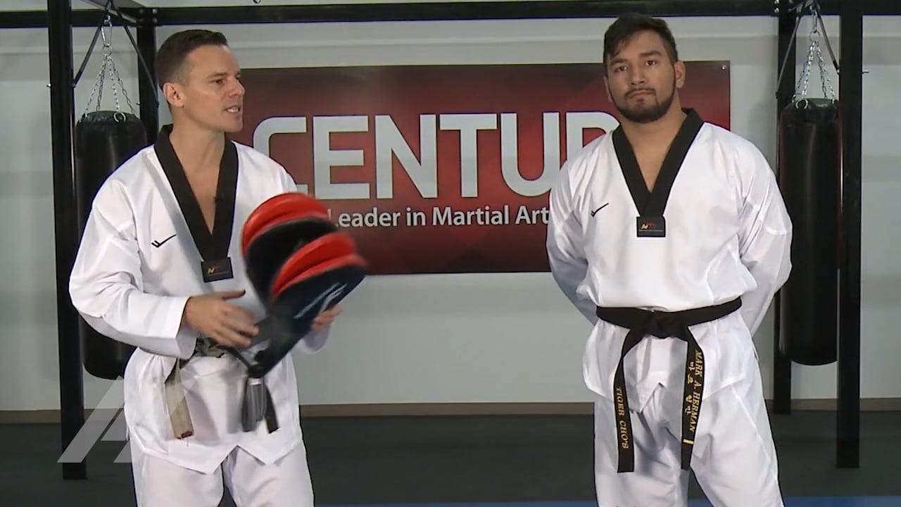 Juan Moreno 2 Probe Kicks & A Power Kick Taekwondo Martial Arts