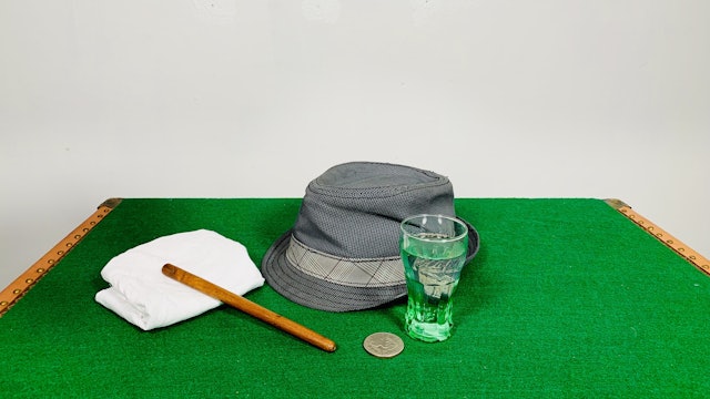 THE STREET PERFORMER'S GLASS & HAT