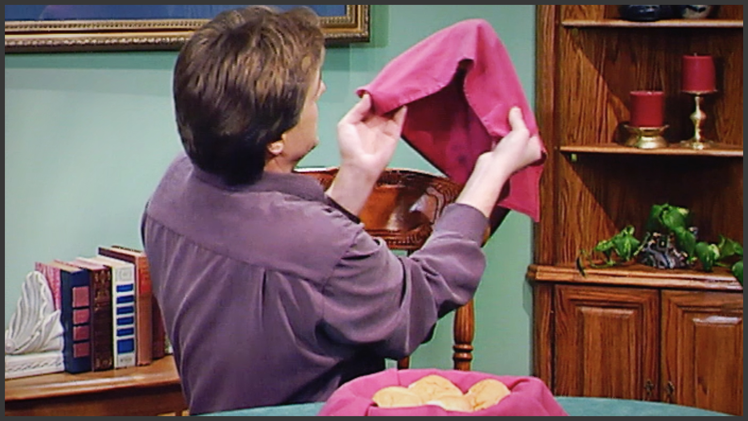 The Floating Dinner Roll