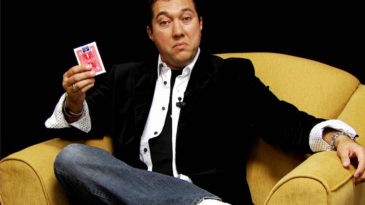 Introduction: Invisible Deck - Master Magic Tricks