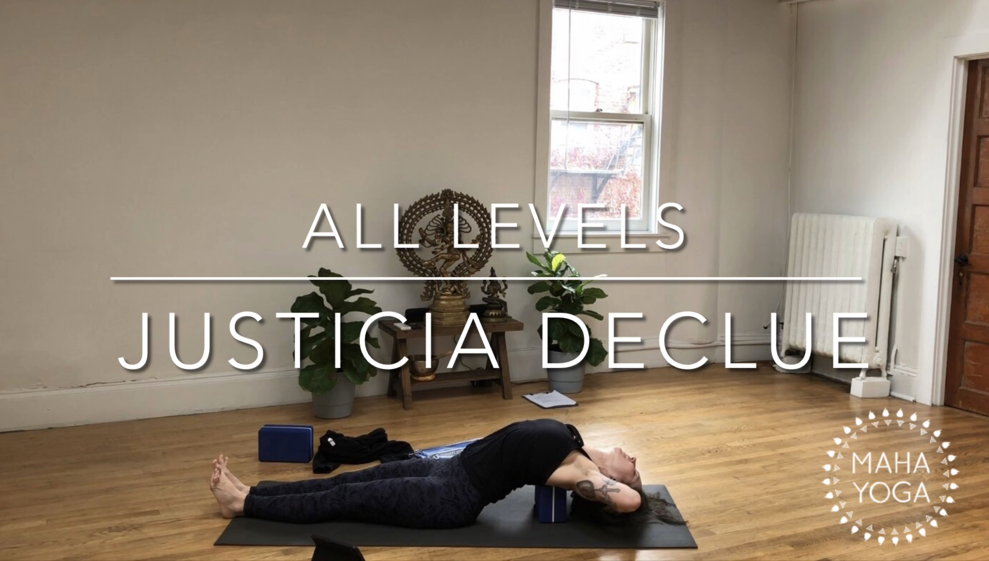 37 min all levels w/ Justicia: heart openers