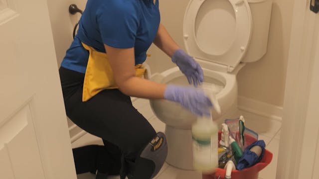 Proceso de Limpieza de los Baños