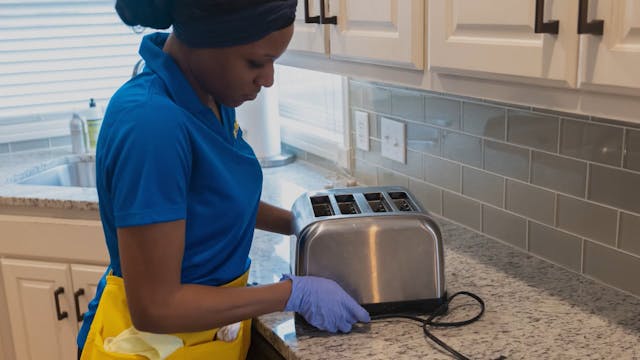 Cleaning Toaster