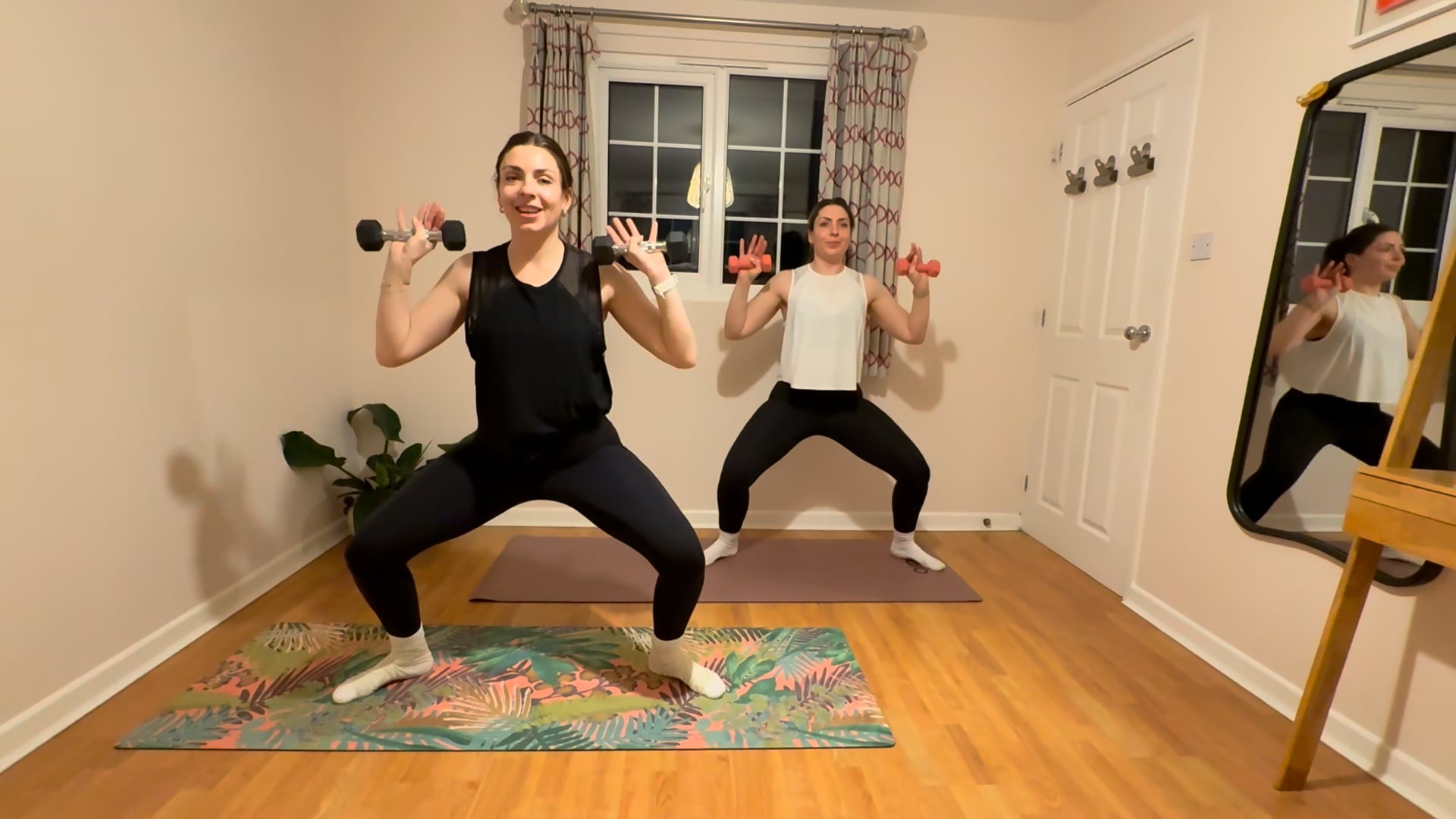Small Equipment Pilates #8 | Full body strength flow using