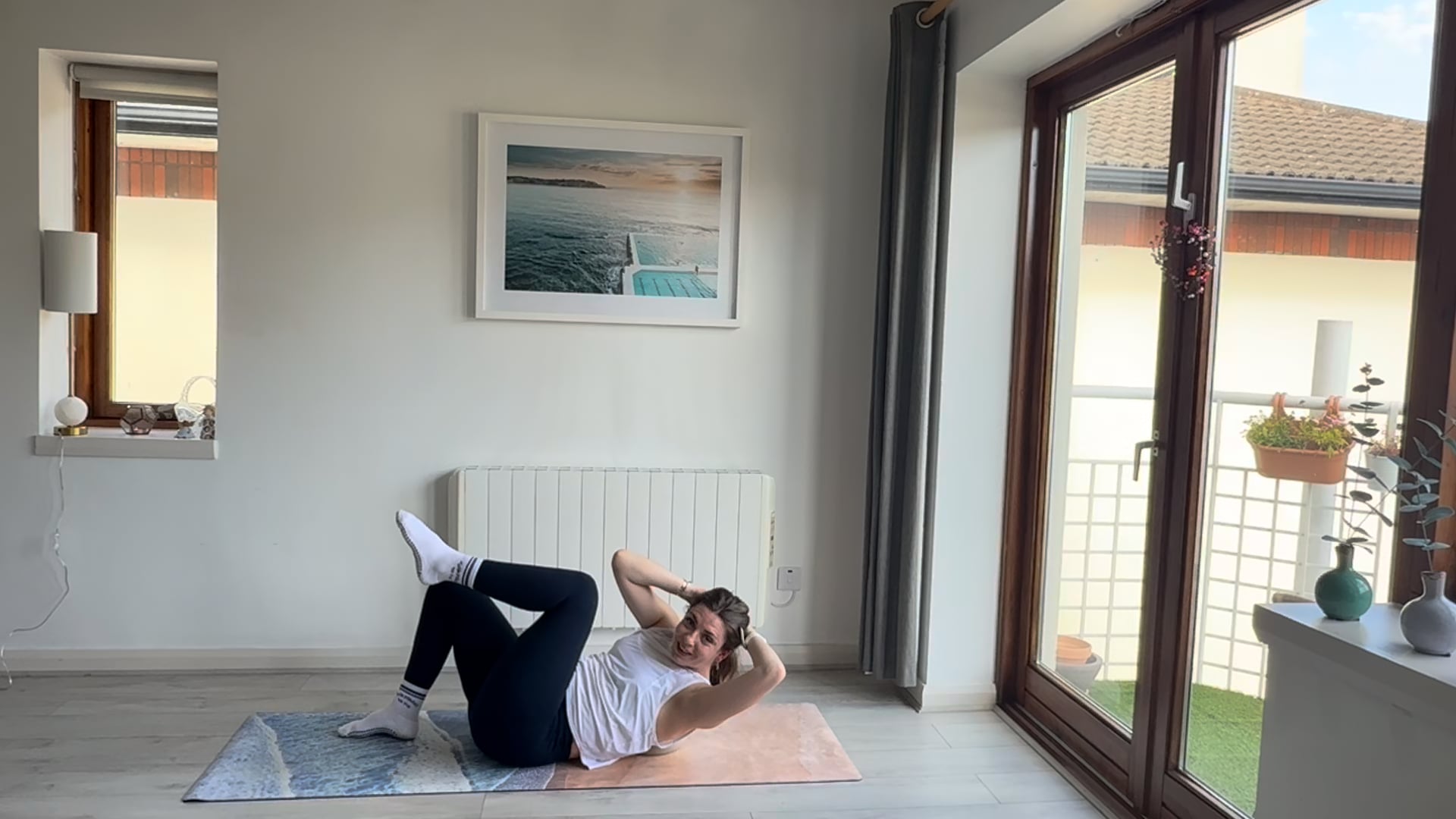 Small Equipment Pilates #1 | Strength & Balance using the ball