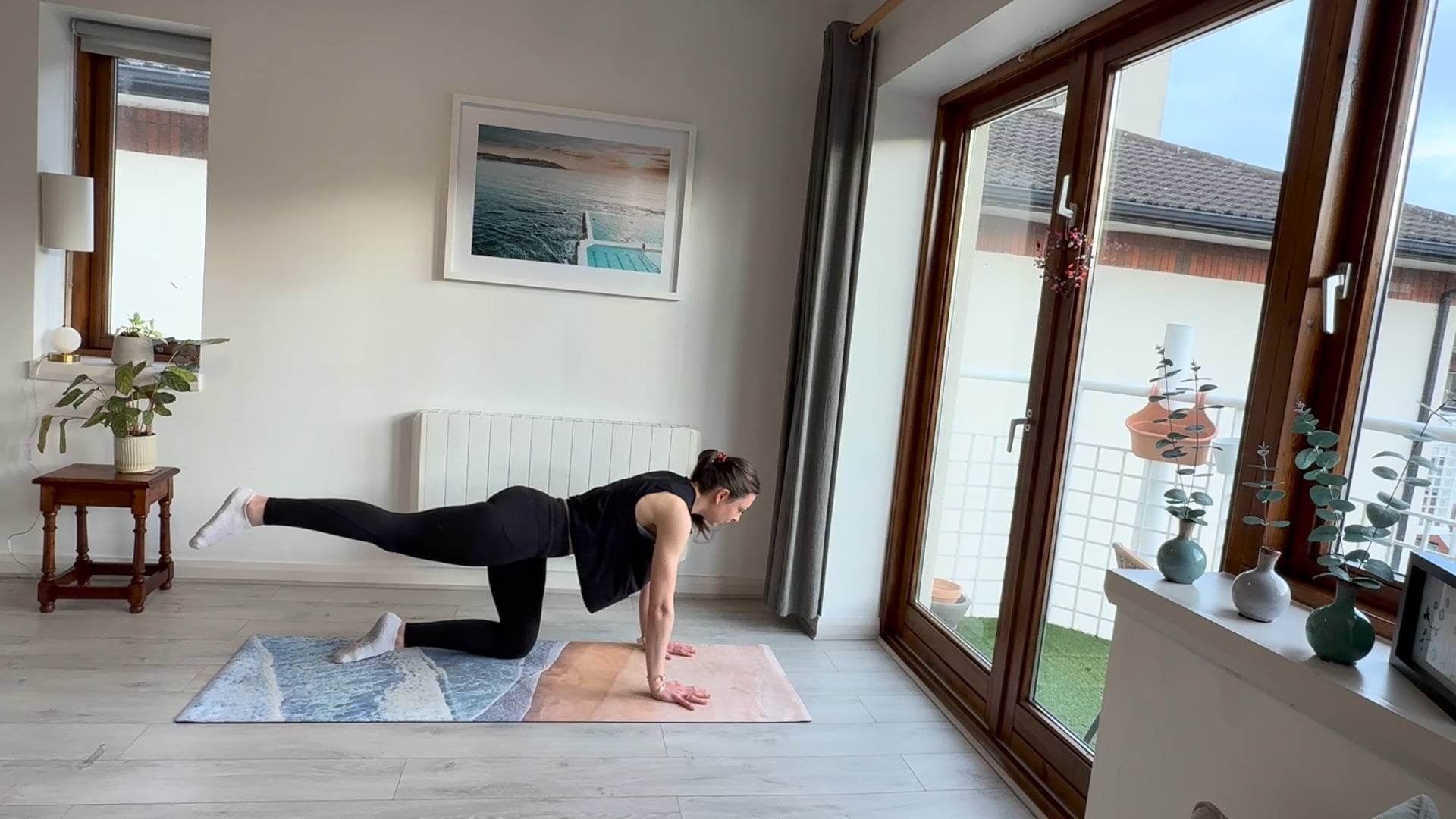 Prenatal Pilates #17 | 23 Minute flow