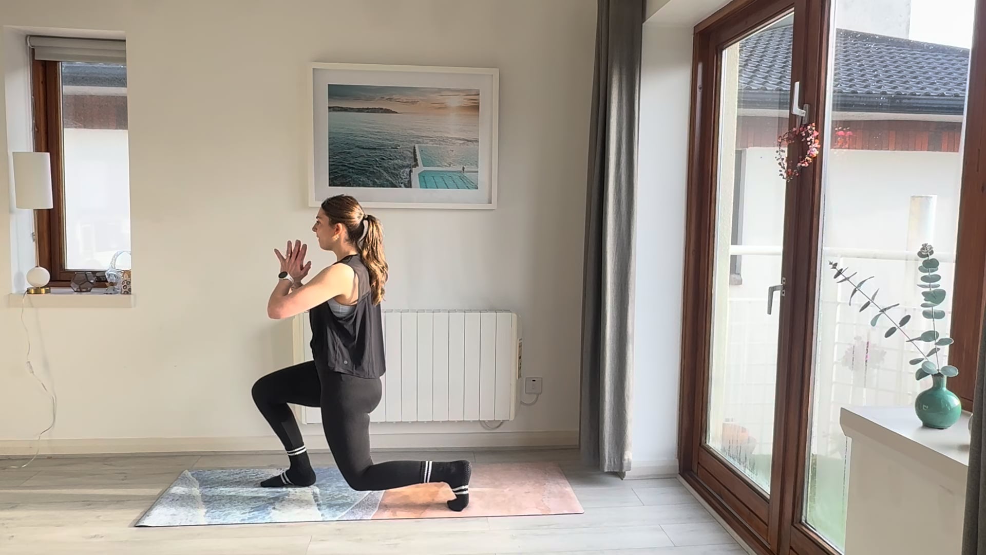 Postnatal Pilates #19 | Glutes & Strength