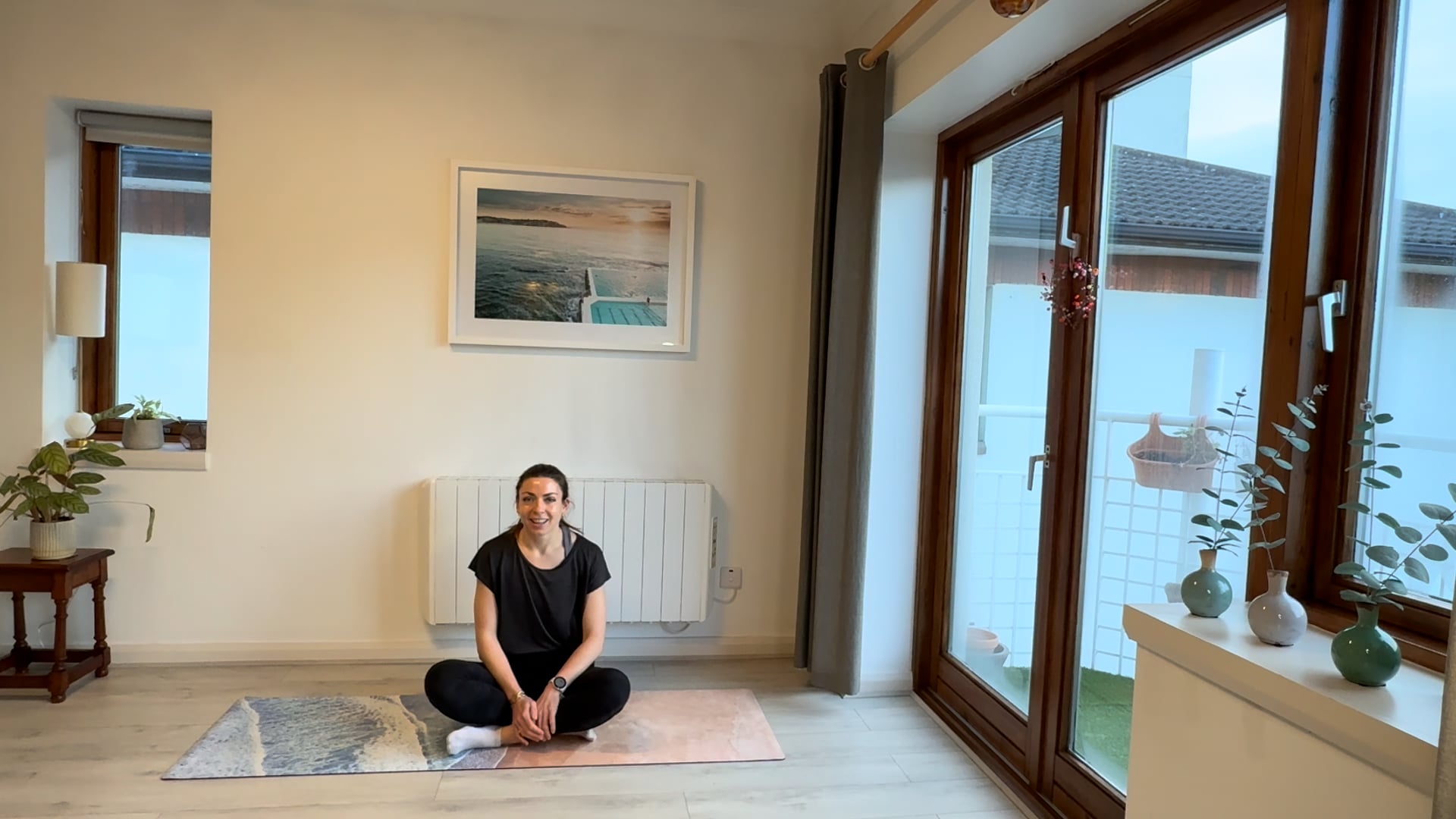 Pilates for Mobility #8 | 24 Minute lower body flow