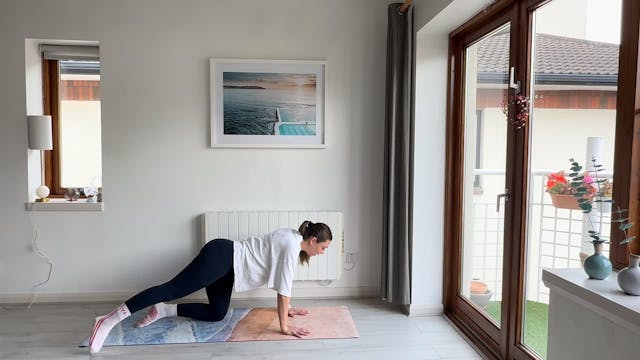 Pregnancy Pilates #75 | 28 minute hip...