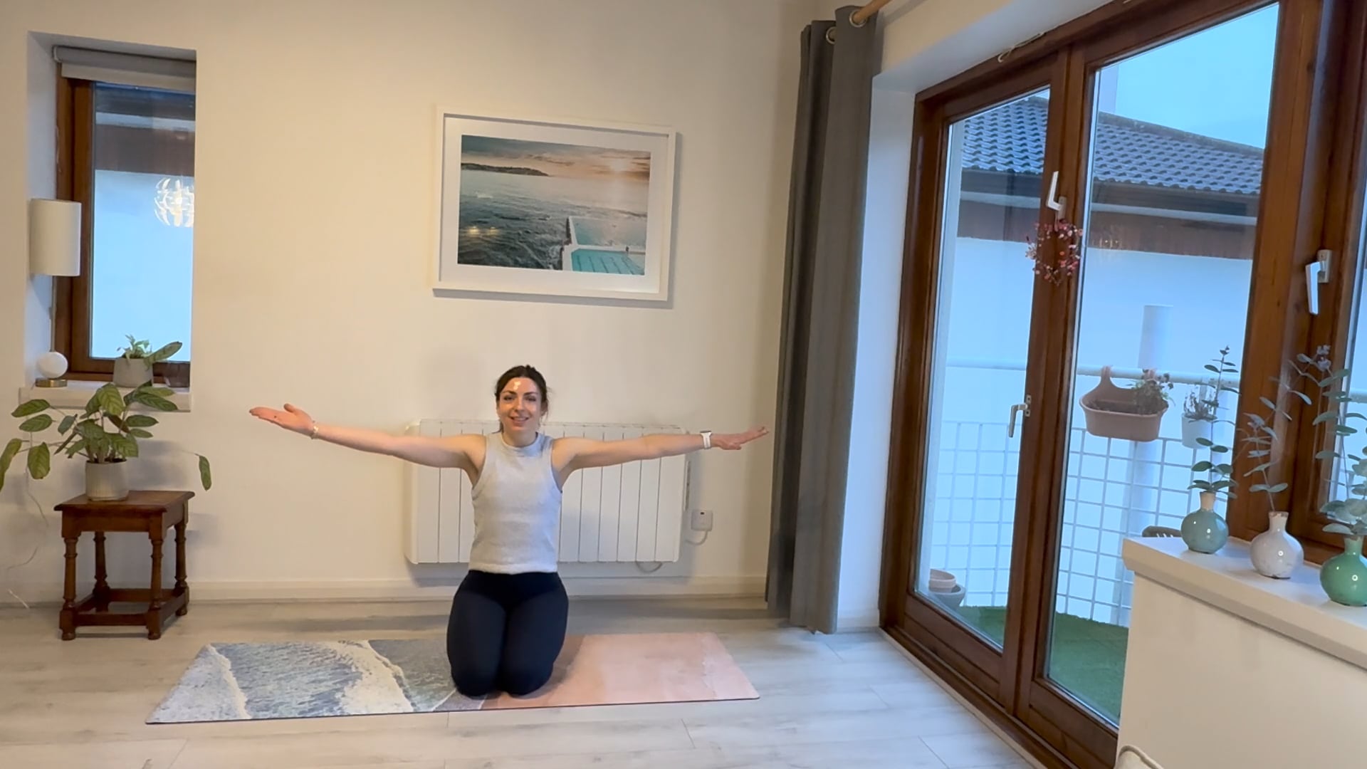 Prenatal Pilates #13 | 30 minute mat-based flow