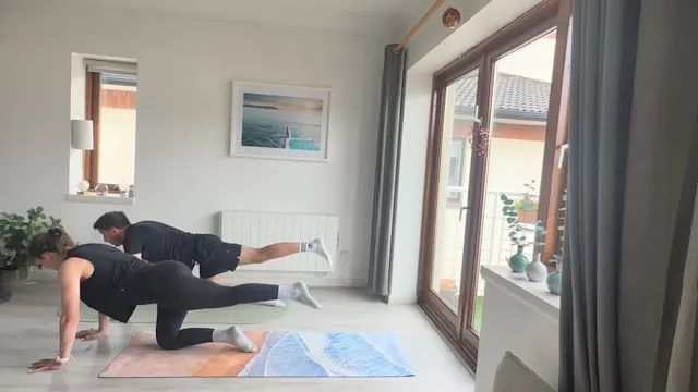 Pilates Foundations #1 | 28-Minute Ma...