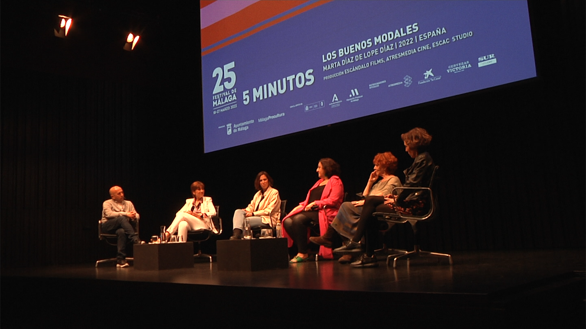 5 Minutos: Los buenos modales / Como dios manda - 25 Edición