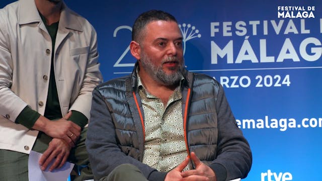 Q&A: Por tus muertos. Sección Oficial...