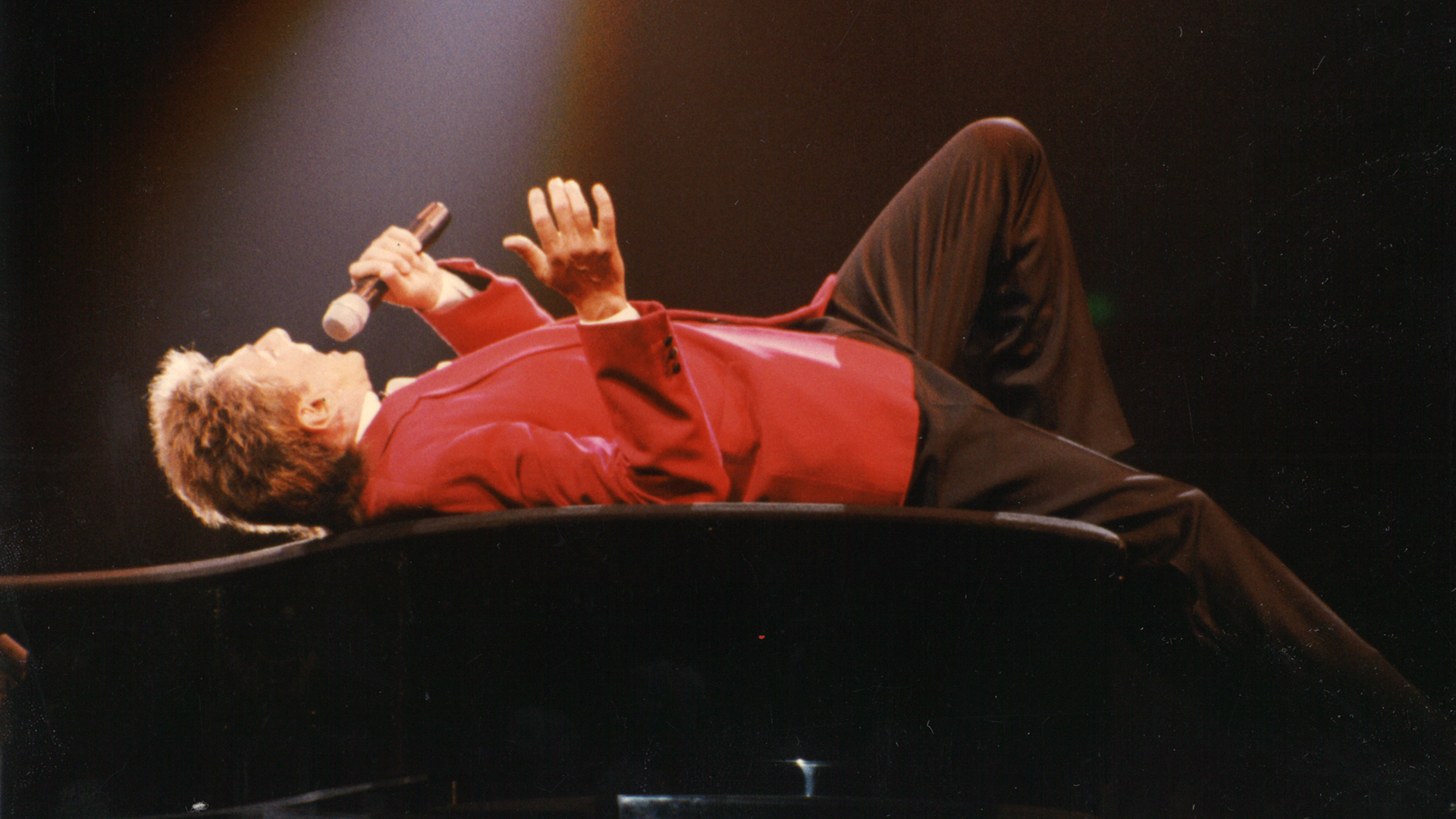In The Round World Tour- N.E.C. - Birmingham, England - April 18, 1996 - Act 1
