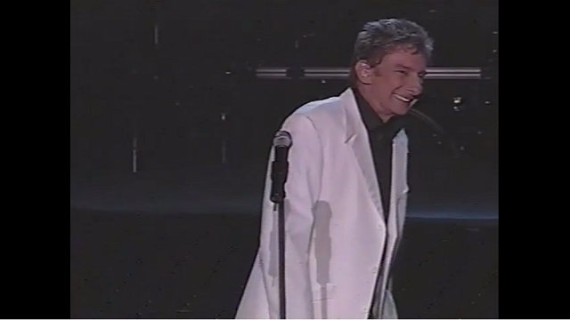 Manilow Live! Late Show - Mandalay Bay - LV - May 27, 2000