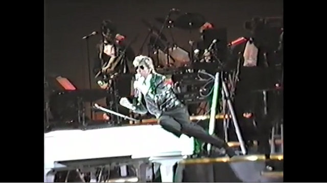 Manilow In Concert - Radio City Music Hall - December 31,1985