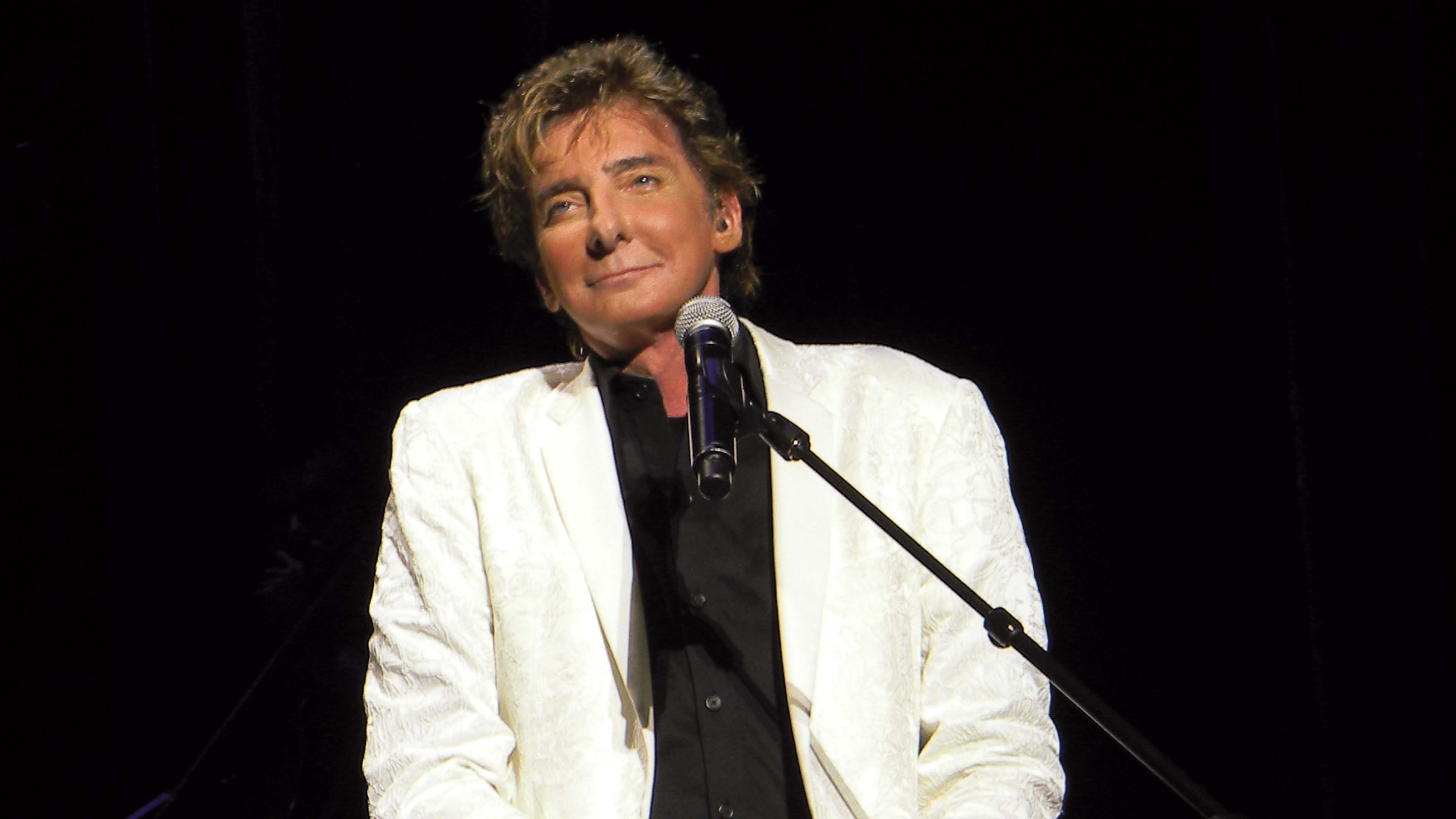 MANILOWTV Video