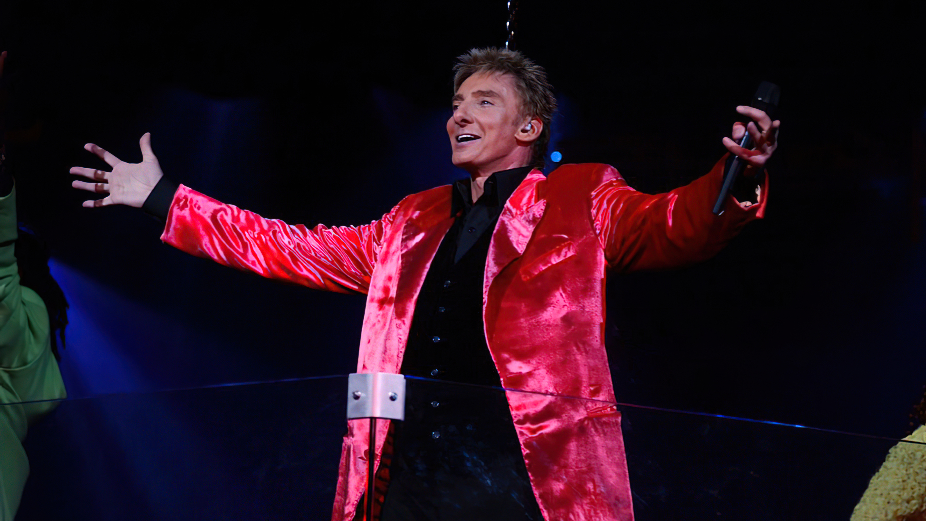 MANILOWTV Video