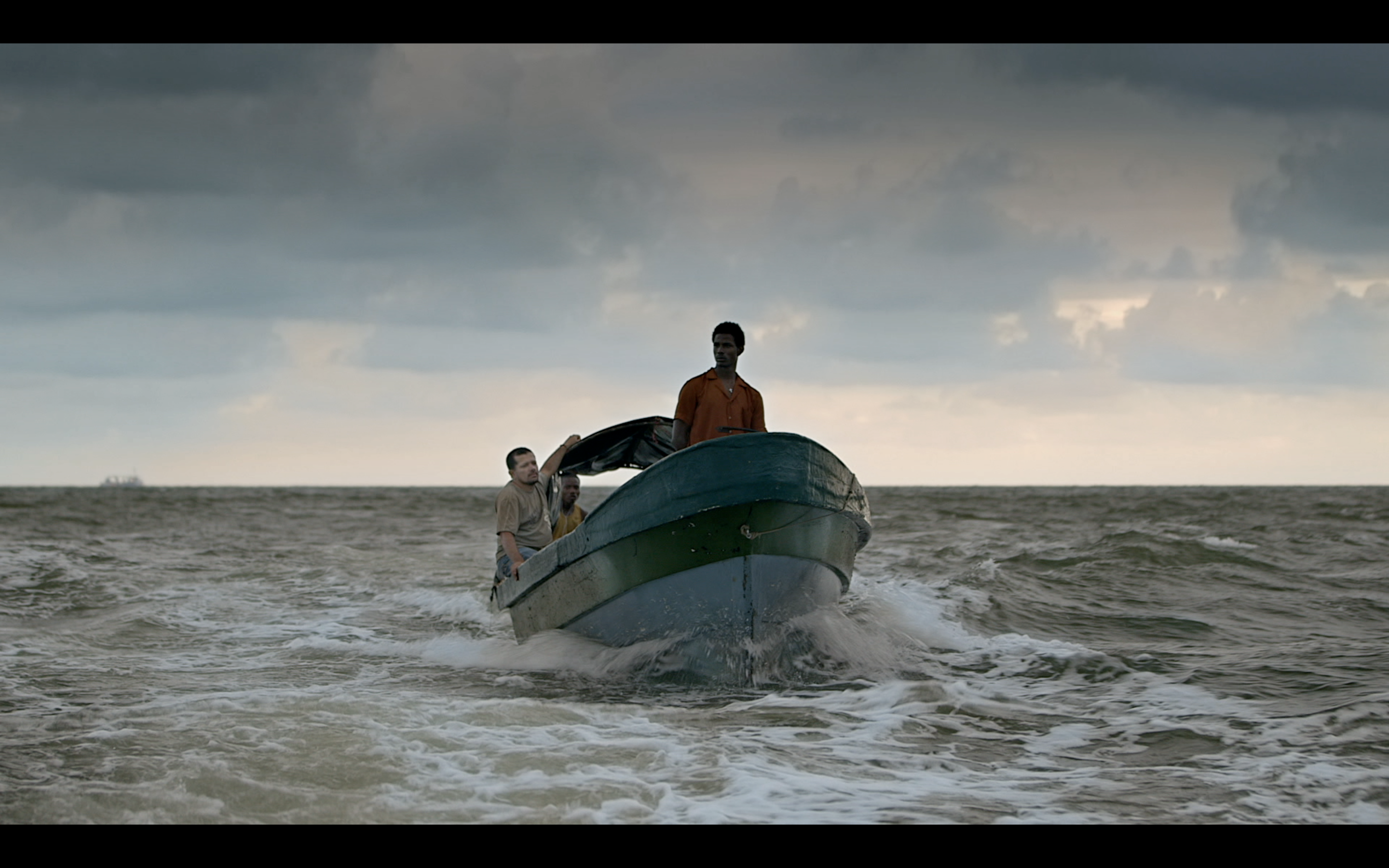 Manos Sucias (Spanish with English subtitles)