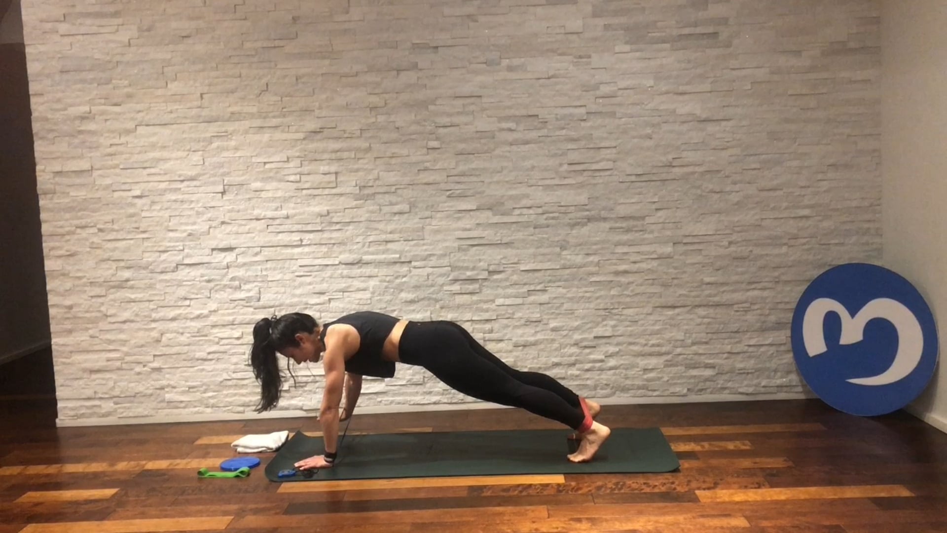 Wednesday 4/22 | 10-Min Core Express Add-on | Tampa's Alexandra Markopoulos