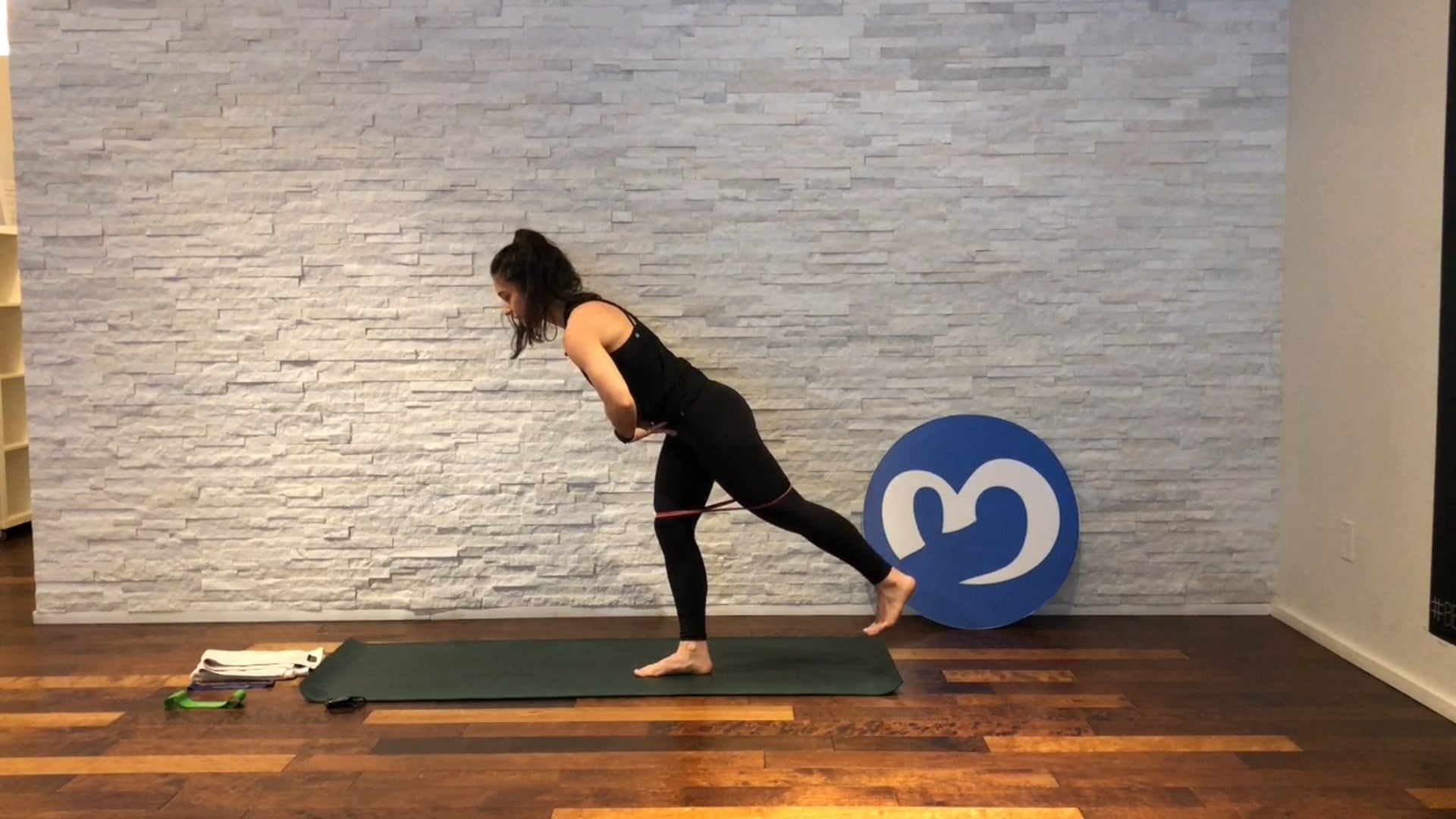 Wednesday 4/8 | Mega-Mat Ass & Abs | Tampa's Alexandra Markopoulos