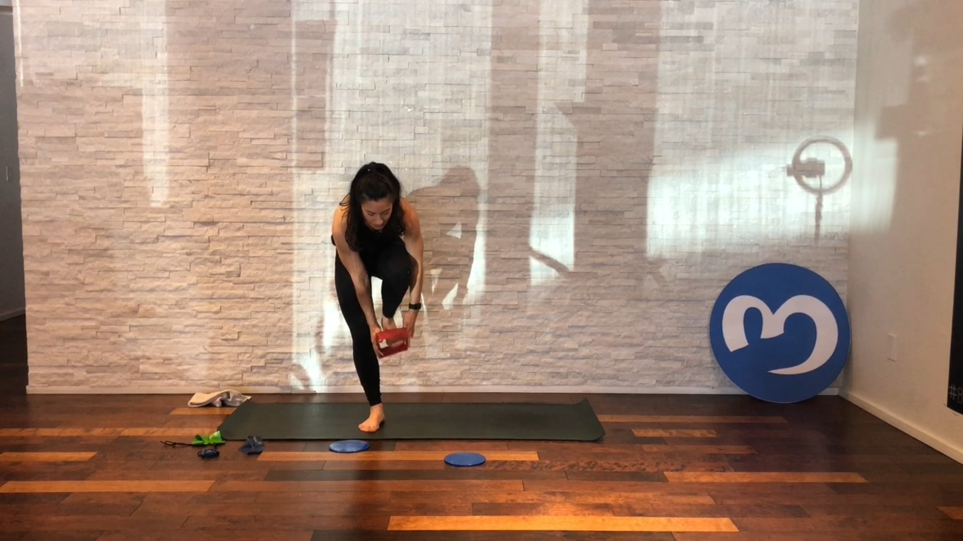 Friday 5/1 | Mega-Mat Ass & Abs | Tampa's Alexandra Markopoulos