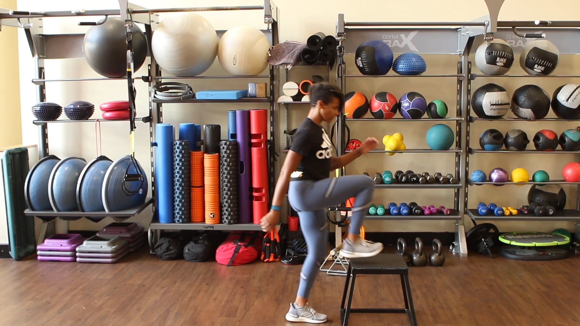 Step-up to Reverse Lunge
