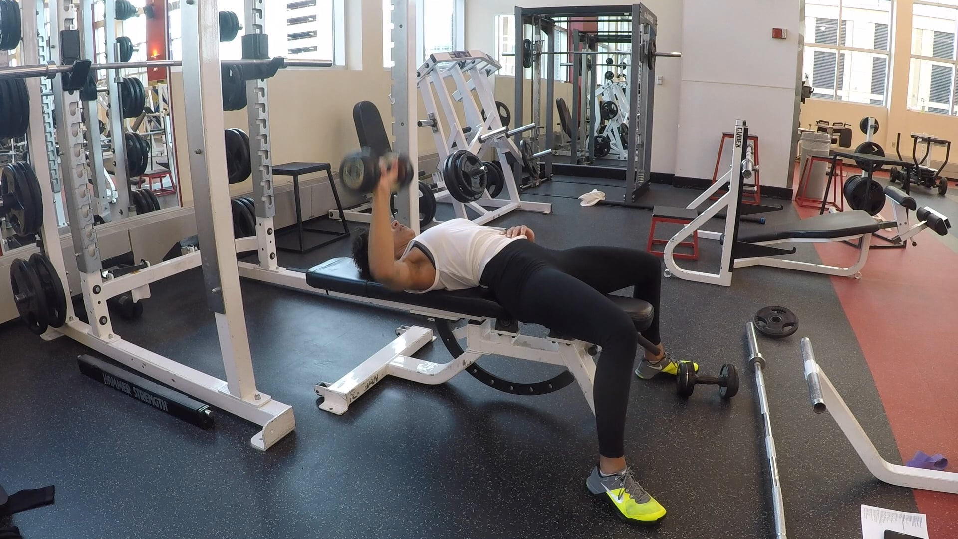 Single Arm Bench Press