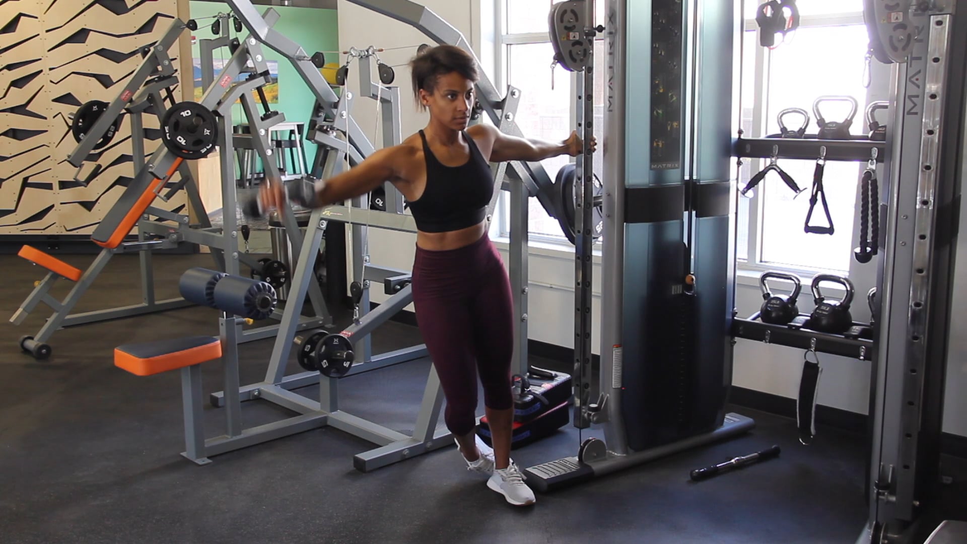 Leaning Lateral Raise