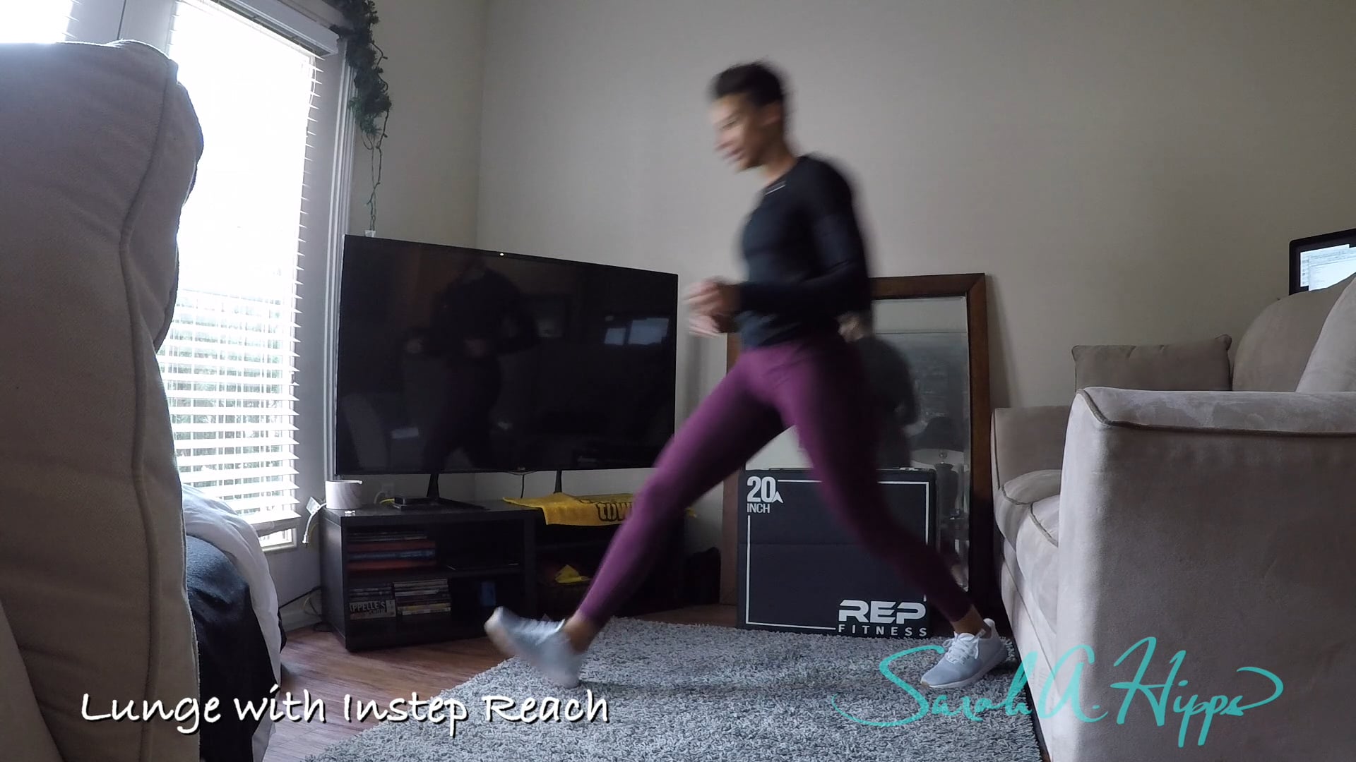 Lunge with Instep Reach