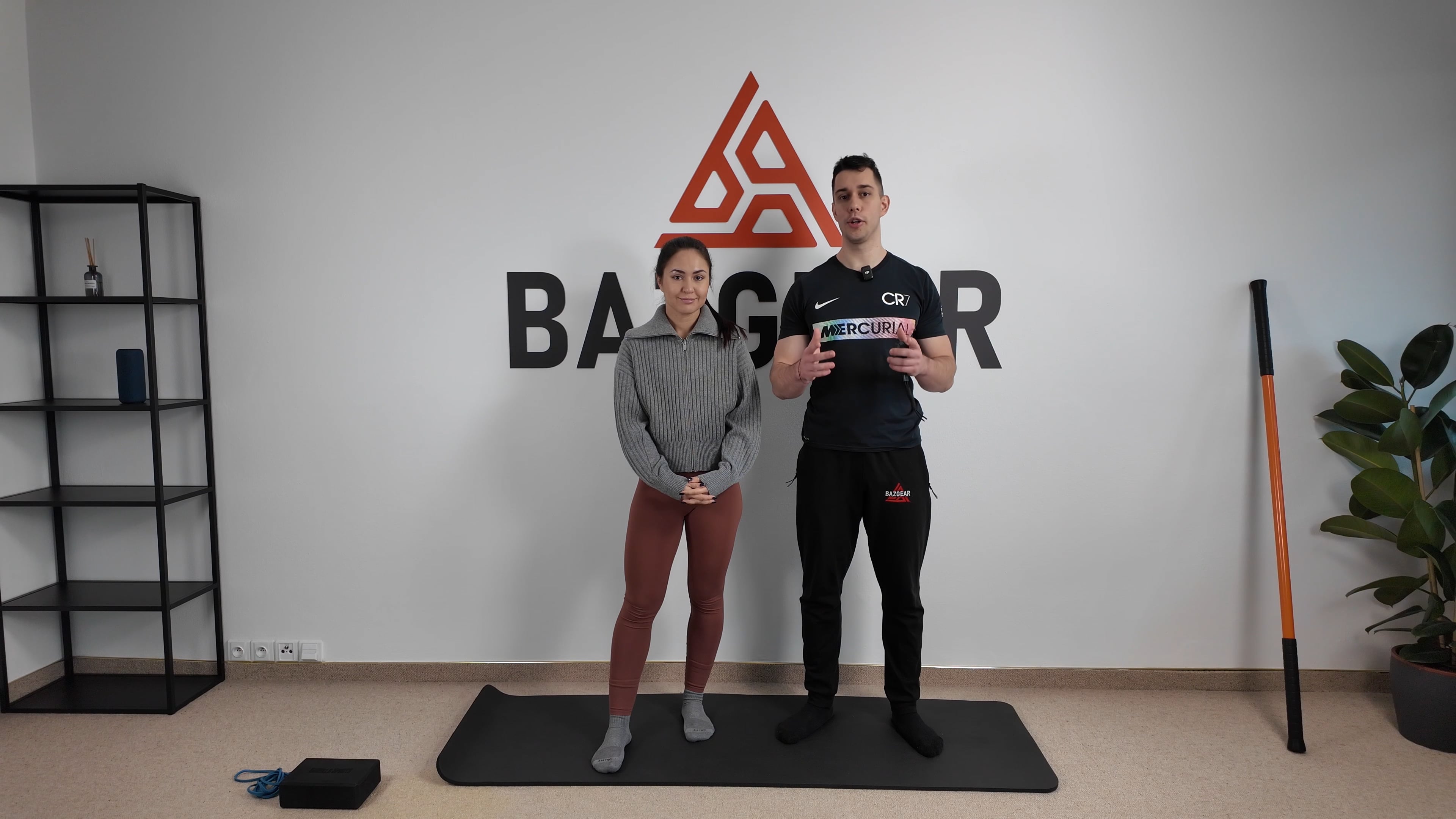 Lekce 12 - Páteř a Kyčle (PSOAS, zvyšujeme rozsah v bederní páteři)