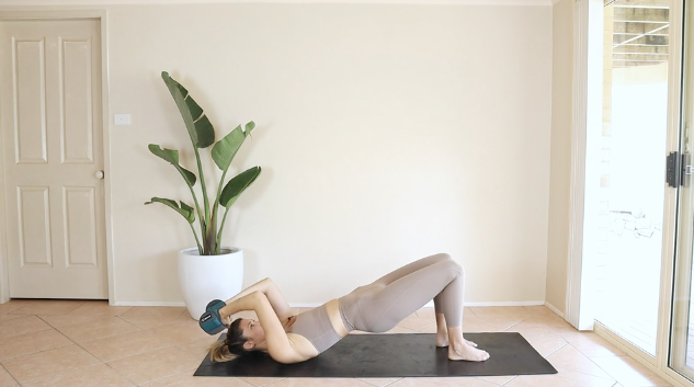 17 Minute Pilates Flow With Weights - Legs, Arms, Abs, Hips