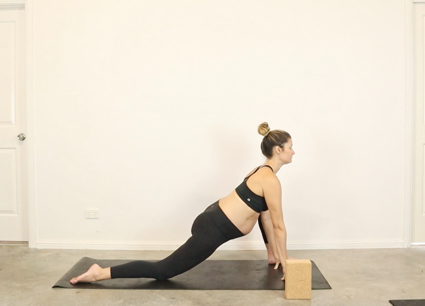 18 Minute Pregnancy Any Trimester Stretch 