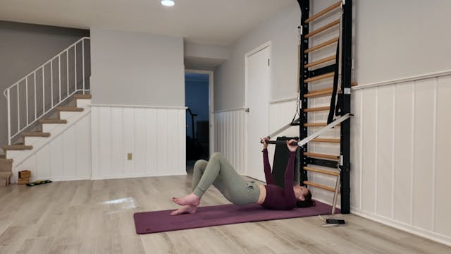 Mariska Ladder 27 - Glutes and Shoulders