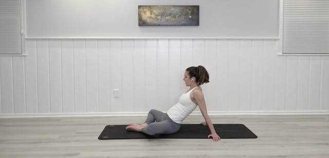 Mat 14 - Inner Thighs and Glutes (Plu...